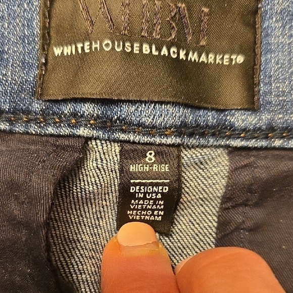 White House Black Market Jeans High Rise Boot Cut Size 8 with Gold Accent Belt - Picture 4 of 9